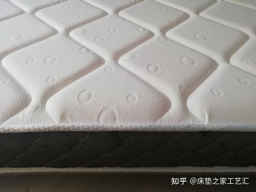 彈簧床墊正反面怎么區(qū)分？記憶彈簧床墊的辨識(shí)與養(yǎng)護(hù)指南